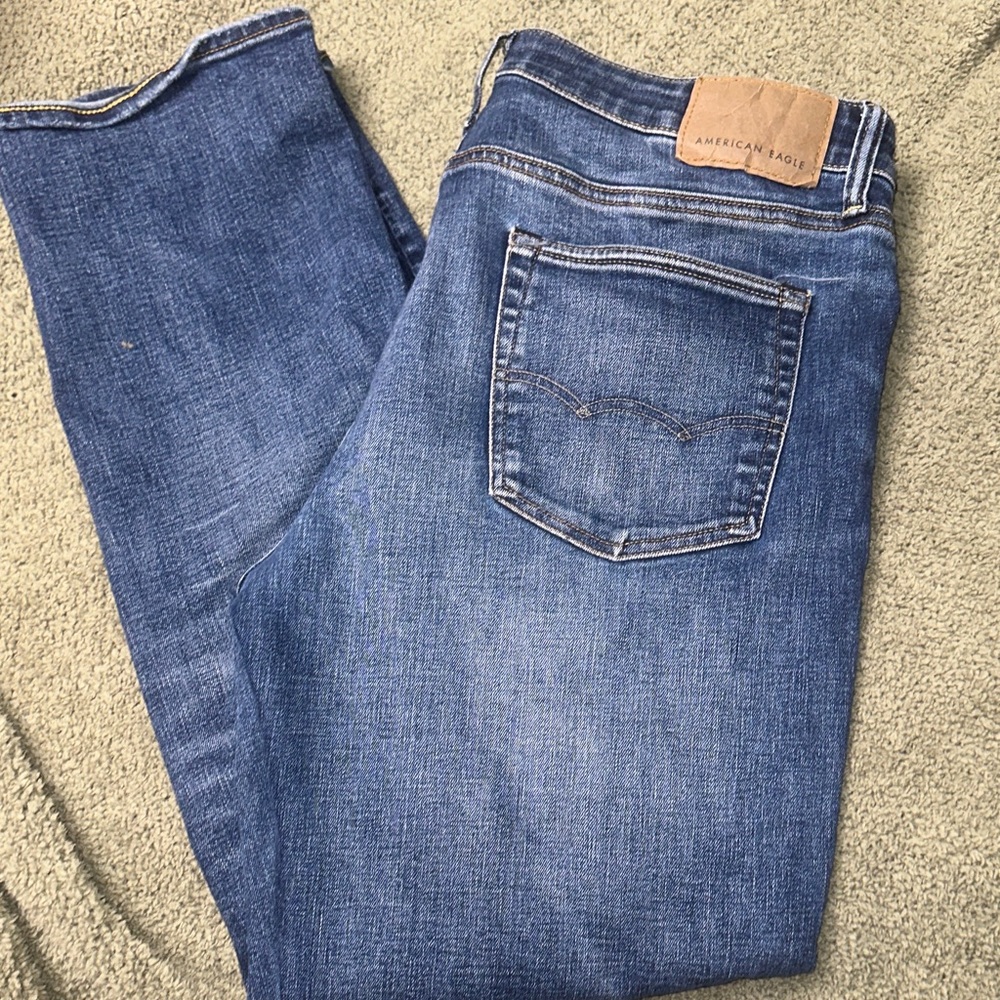 American Eagle Outfitters Men's Classic Denim Jeans